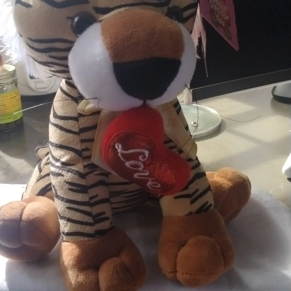 Toy - Picture 4 of 4